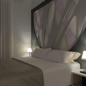 Apartment Dioniso's Luxury Municipio, Naples